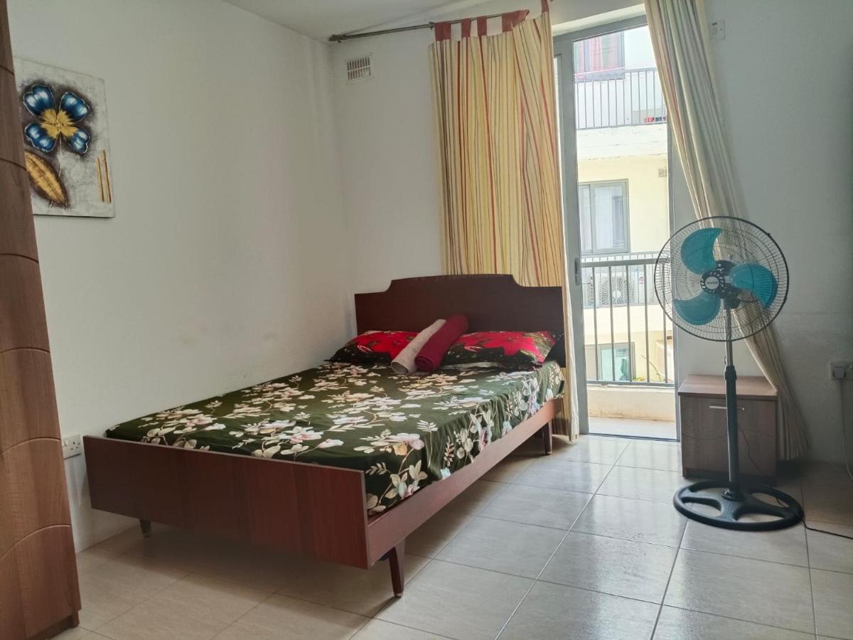 You Can Enjoy Your Time At Waterford Apartment أتارد المظهر الخارجي الصورة
